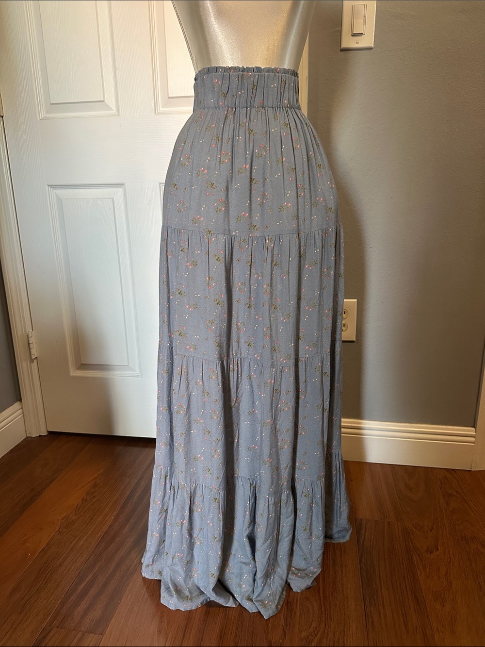 Jen’s Pirate Booty Floral Tiered Maxi Skirt